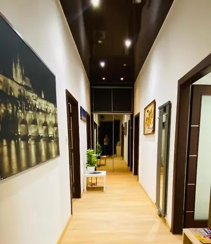 Private In The Centre 아파트호텔